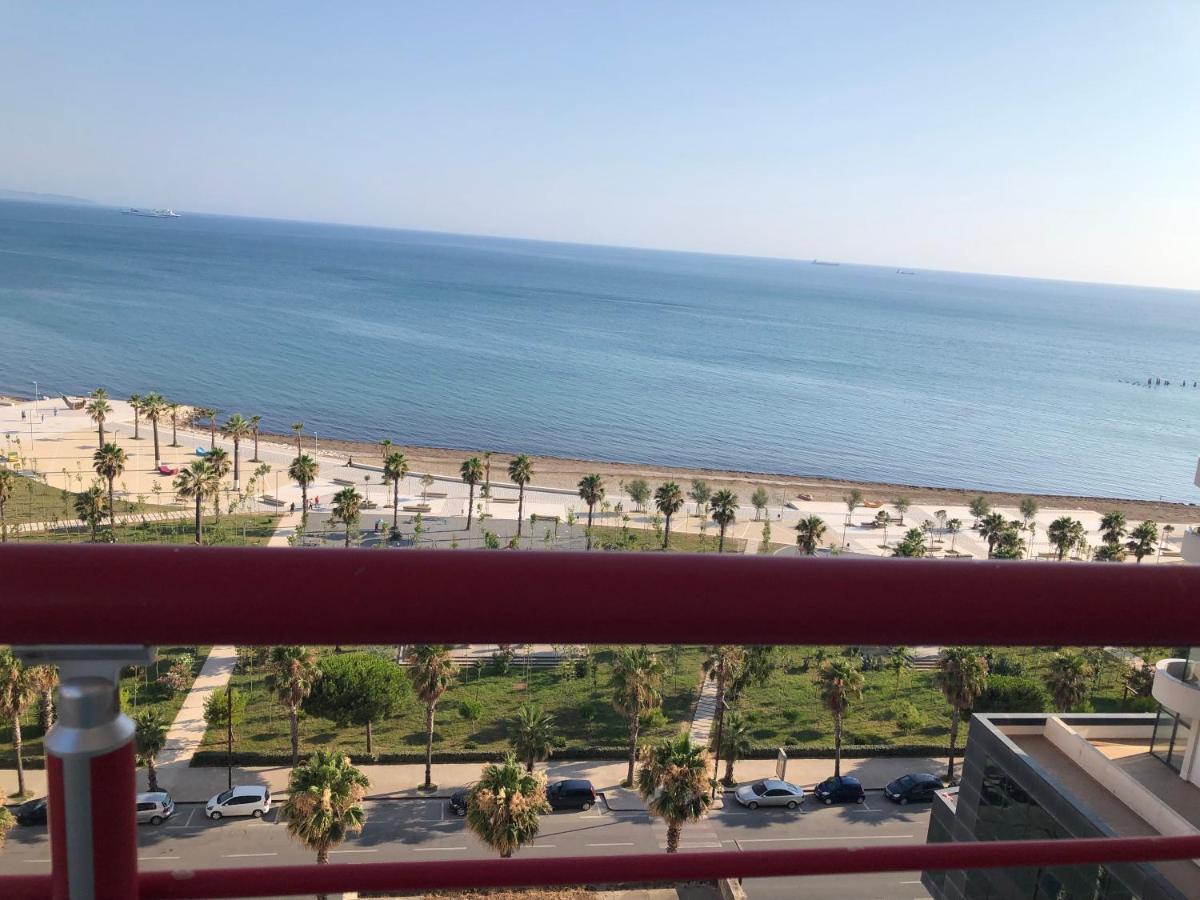 Ferienwohnung Fully Equipped Flat With Stunning Sea Views Durrës Exterior foto