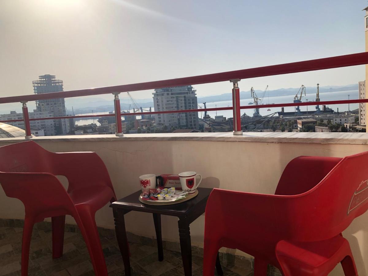 Ferienwohnung Fully Equipped Flat With Stunning Sea Views Durrës Exterior foto